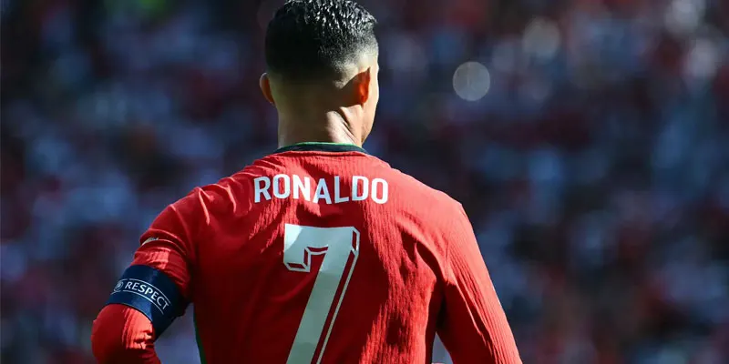 tin tức về ronaldo